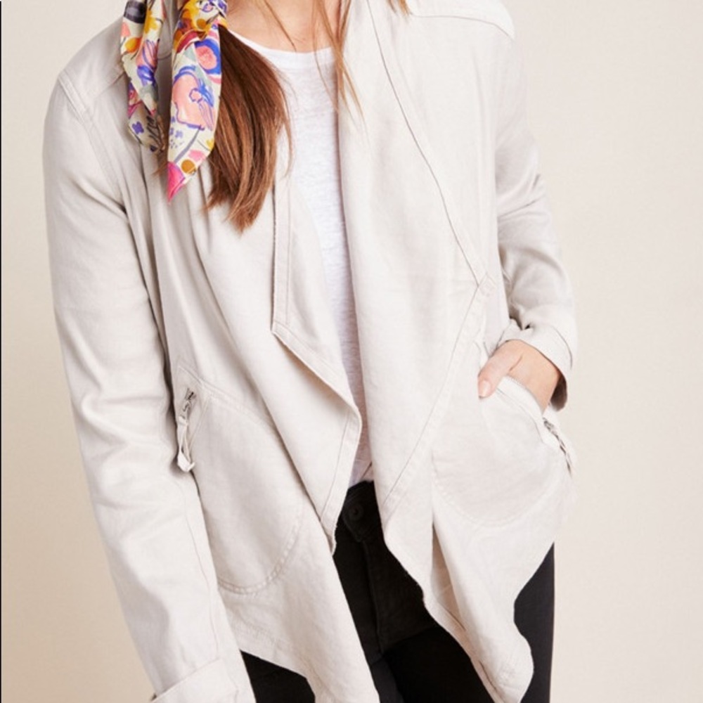 Anthropologie drapey jacket in cream/tan